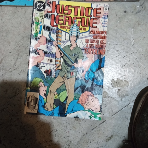 Comic books - Picture 1 of 4